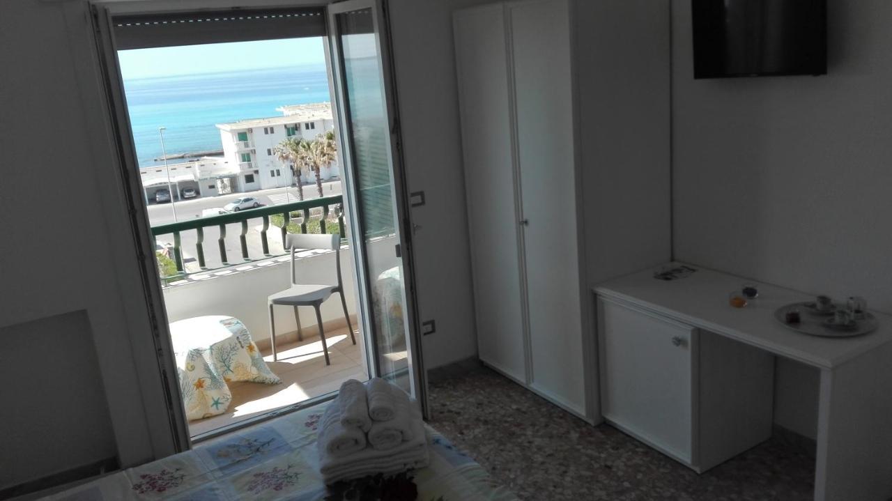 Le Terrazze Sul Mare Gallipoli Lido Εξωτερικό φωτογραφία